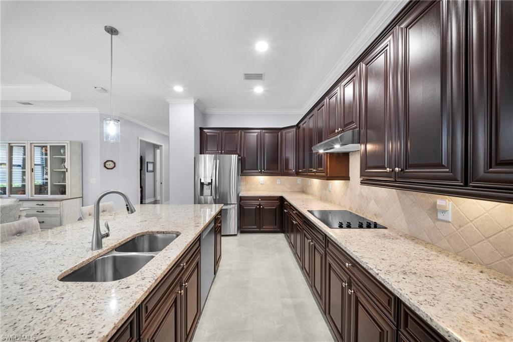 BONITA NATIONAL GOLF AND COUNTRY CLUB - Residential