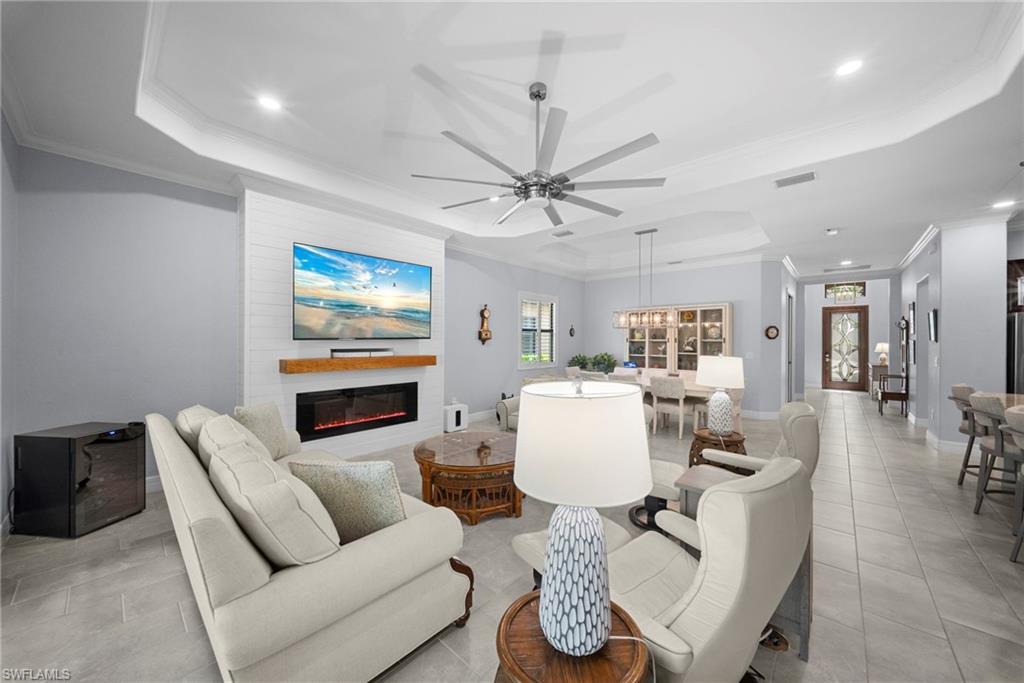 BONITA NATIONAL GOLF AND COUNTRY CLUB - Residential