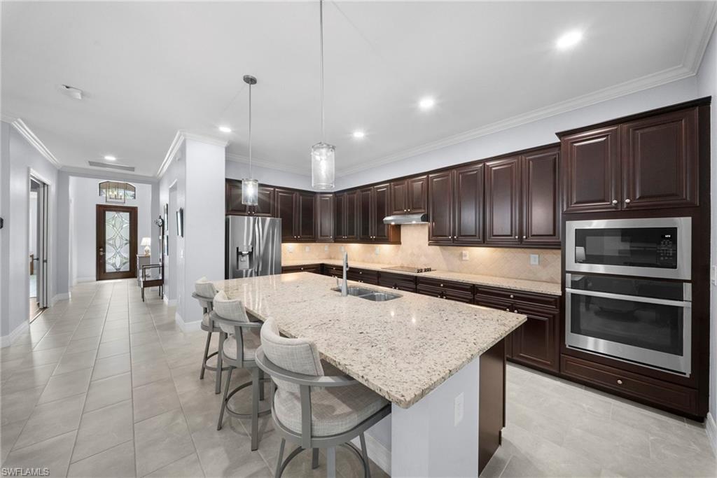 BONITA NATIONAL GOLF AND COUNTRY CLUB - Residential