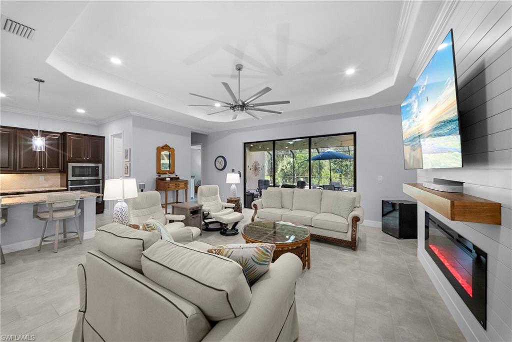 BONITA NATIONAL GOLF AND COUNTRY CLUB - Residential