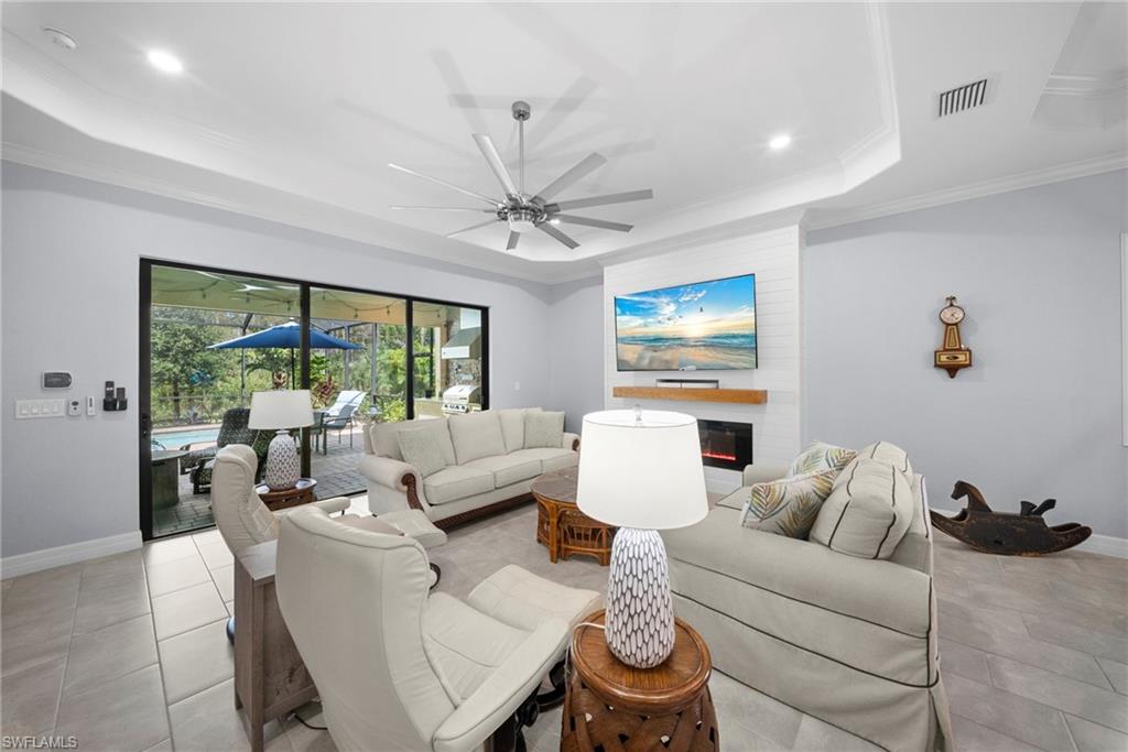 BONITA NATIONAL GOLF AND COUNTRY CLUB - Residential
