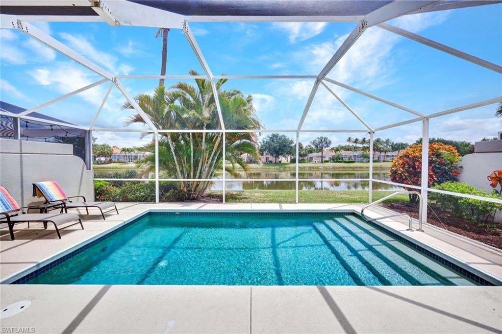 ISLAND WALK - Residential