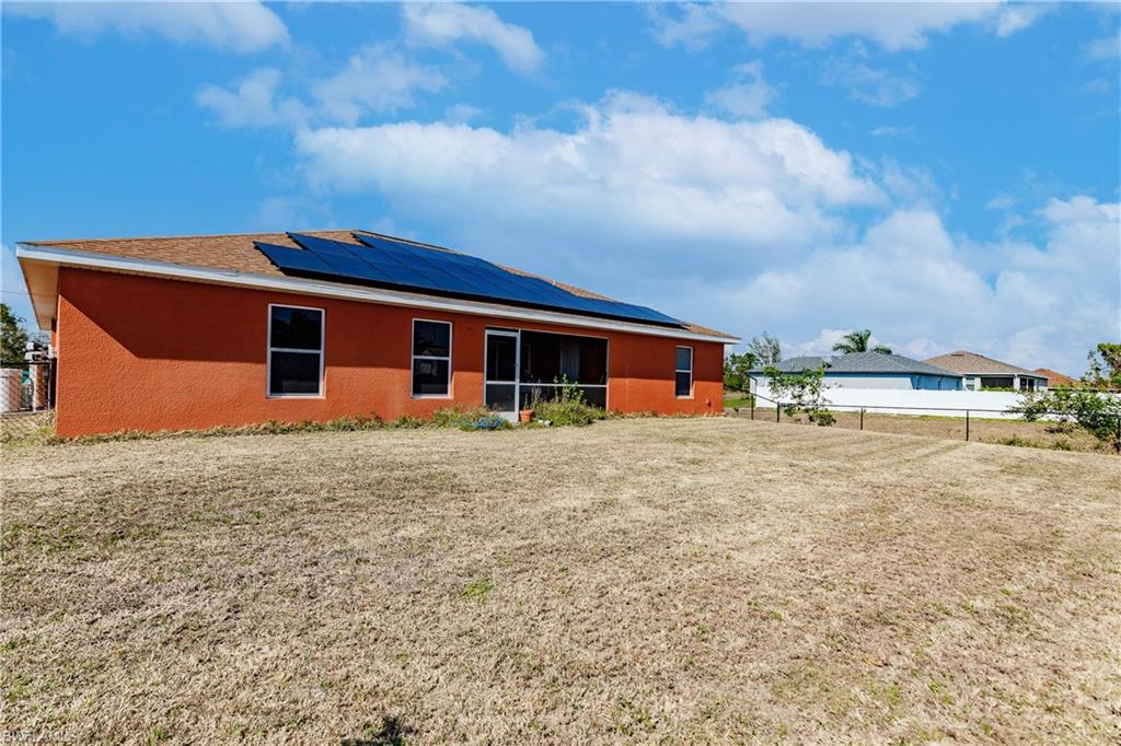CAPE CORAL - Residential