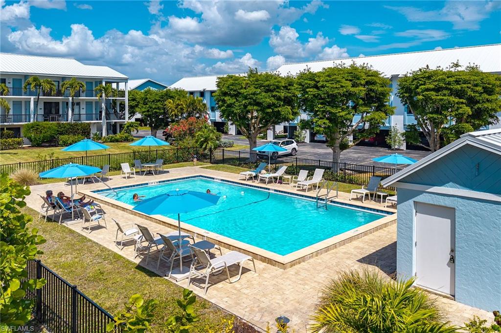 TENNISPLACE - Residential