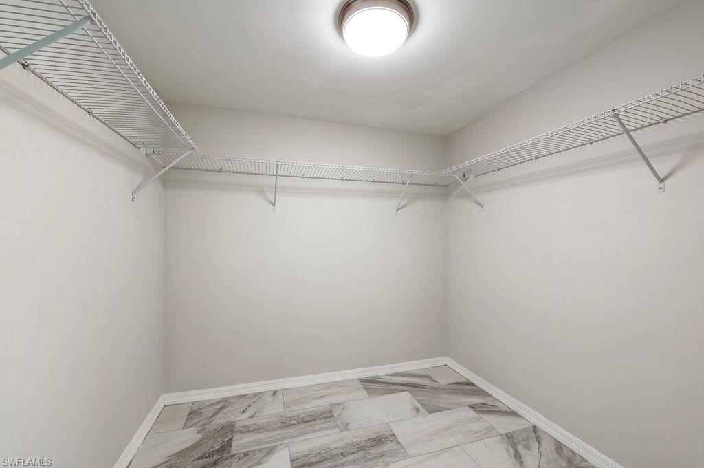 WOODMERE RACQUET CLUB - Residential
