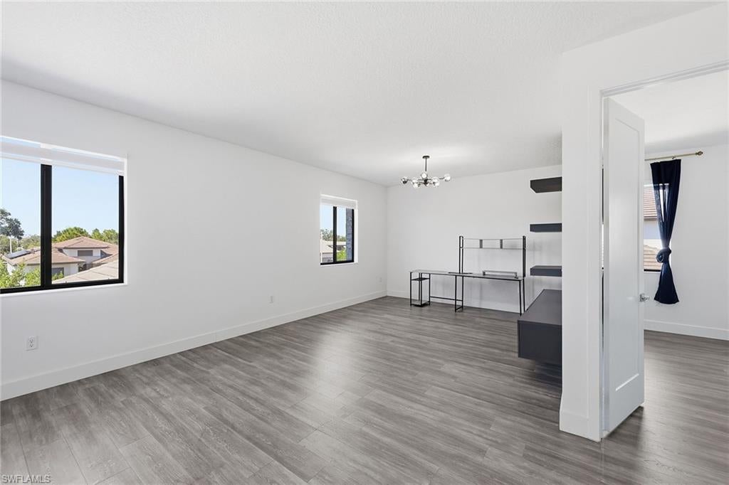 MAPLE RIDGE - Residential