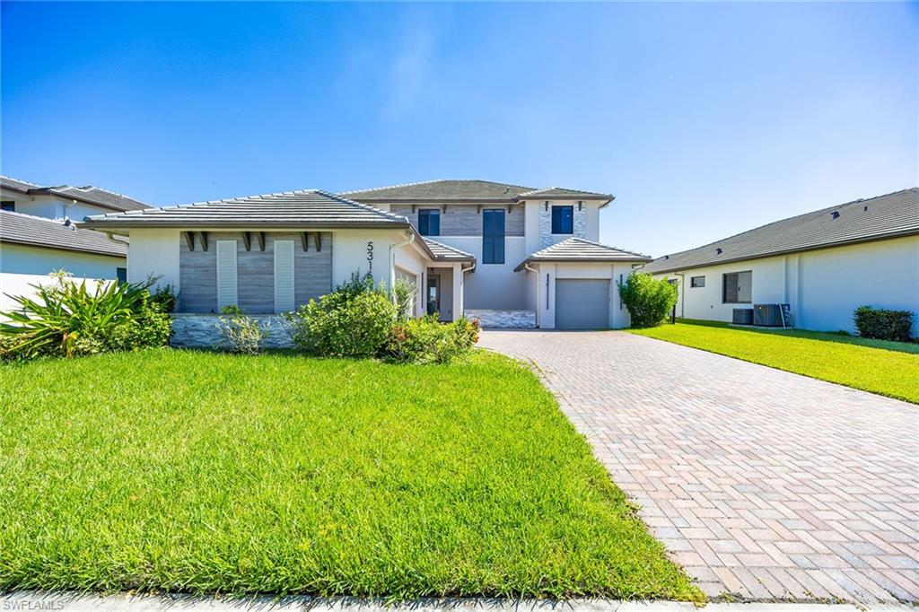 MAPLE RIDGE - Residential