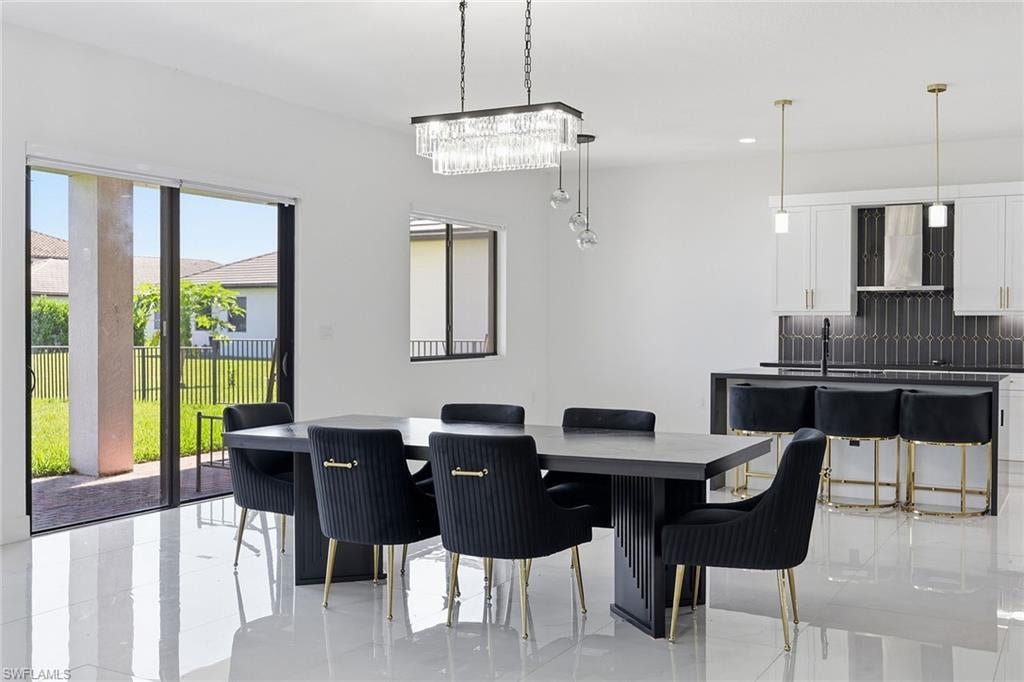 MAPLE RIDGE - Residential