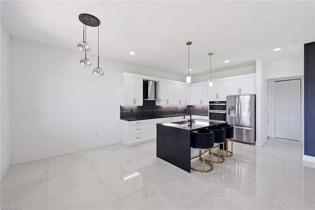 MAPLE RIDGE - Residential