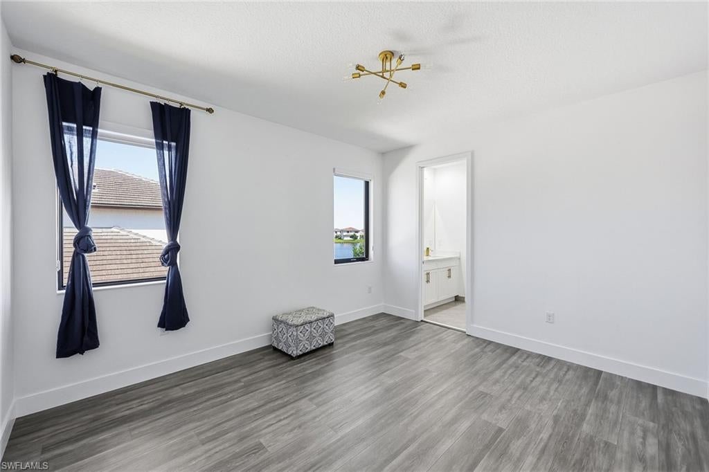 MAPLE RIDGE - Residential