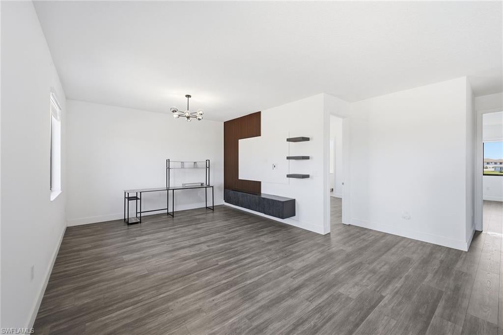 MAPLE RIDGE - Residential