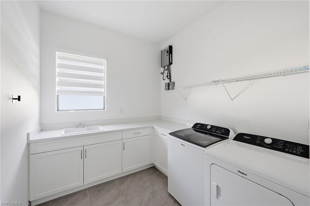 MAPLE RIDGE - Residential
