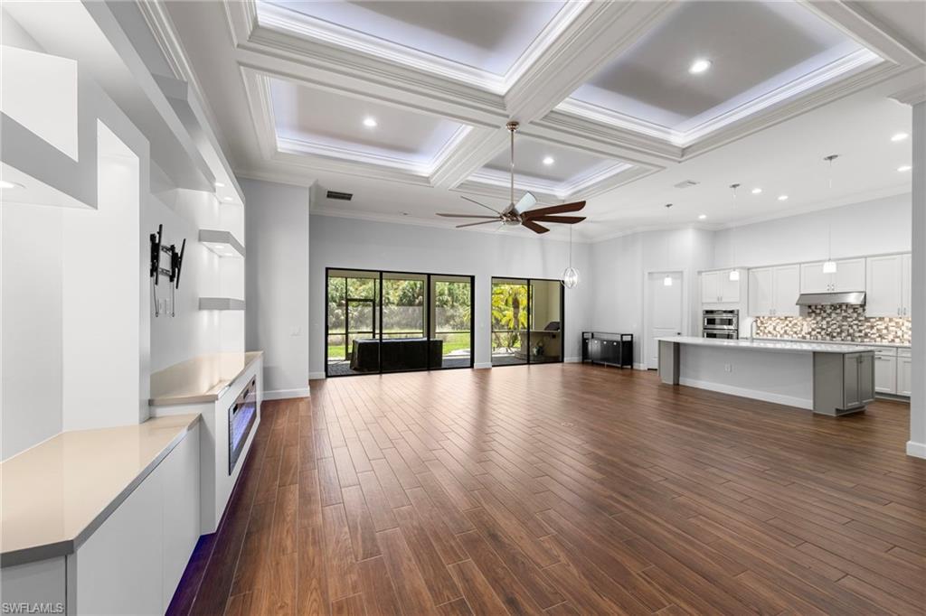 CORKSCREW SHORES - Residential