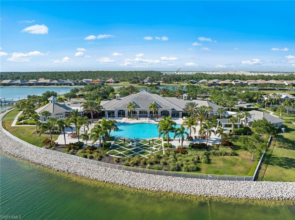 CORKSCREW SHORES - Residential
