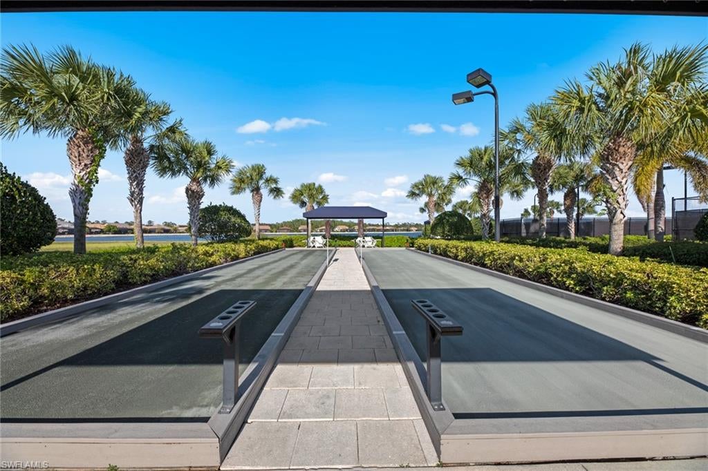 CORKSCREW SHORES - Residential