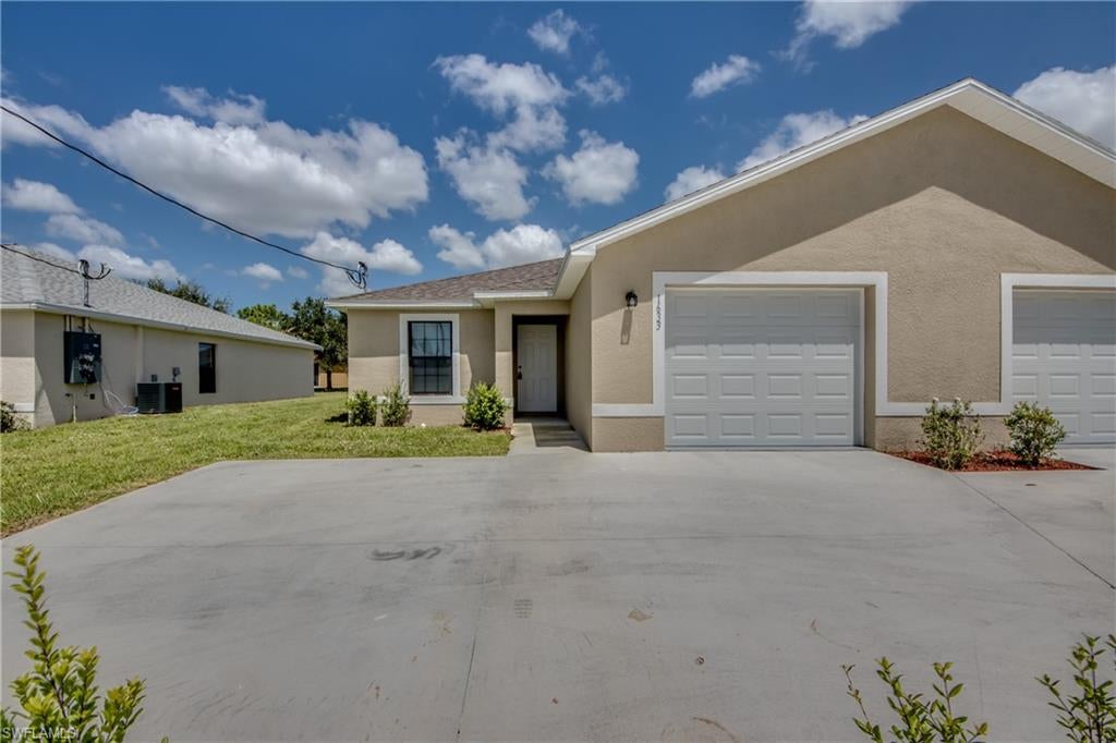CAPE CORAL - Residential Lease