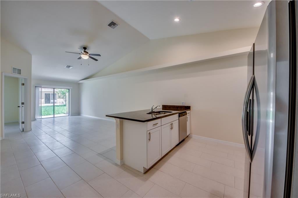 CAPE CORAL - Residential Lease