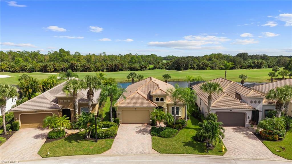 HERITAGE BAY - Residential
