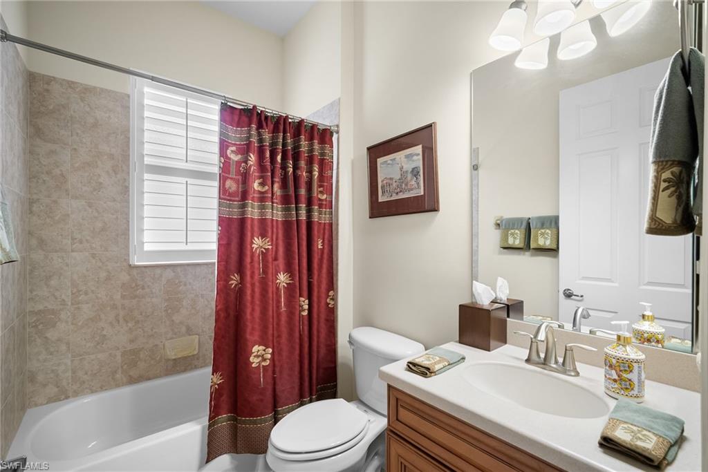 HERITAGE BAY - Residential
