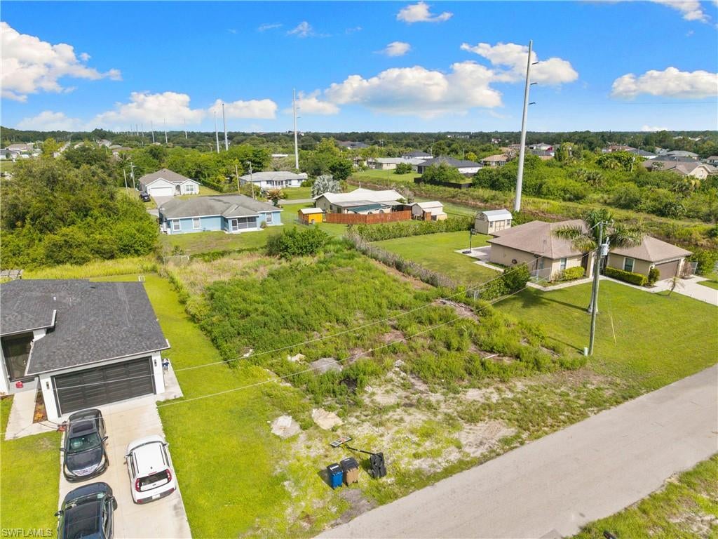 LEHIGH ACRES - Land