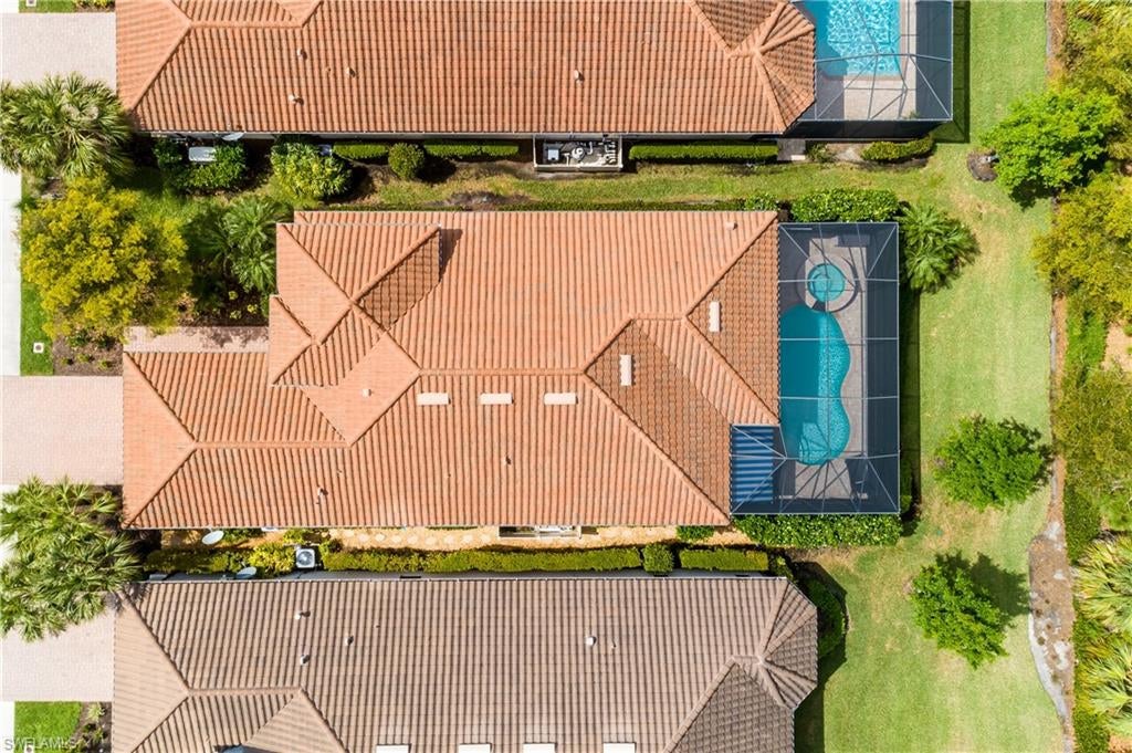 PEBBLE POINTE - Residential