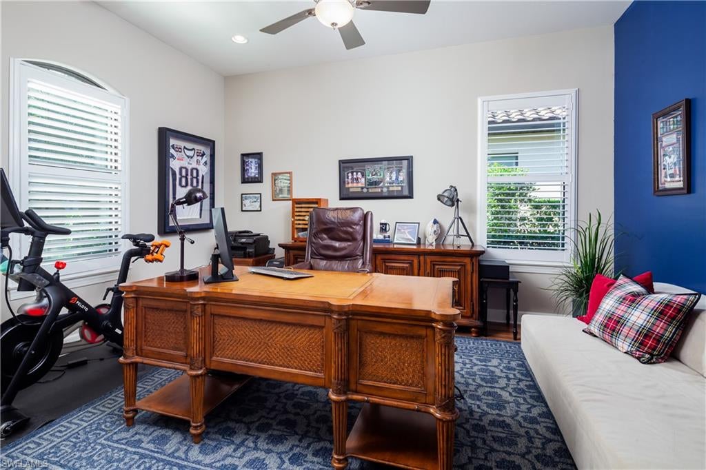 PEBBLE POINTE - Residential