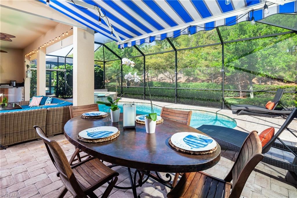 PEBBLE POINTE - Residential