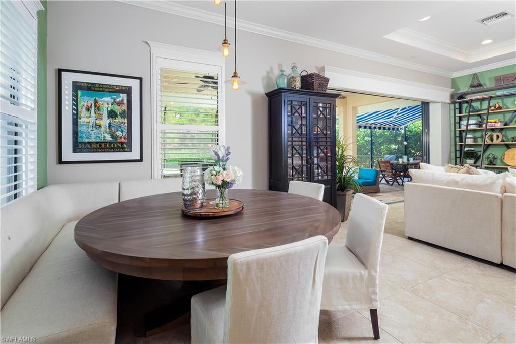 PEBBLE POINTE - Residential