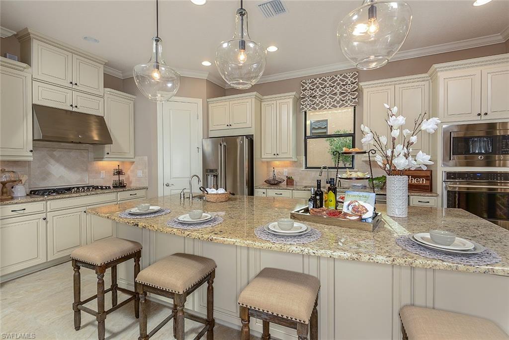 PEBBLE POINTE - Residential
