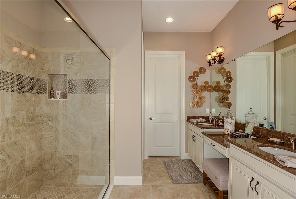 PEBBLE POINTE - Residential