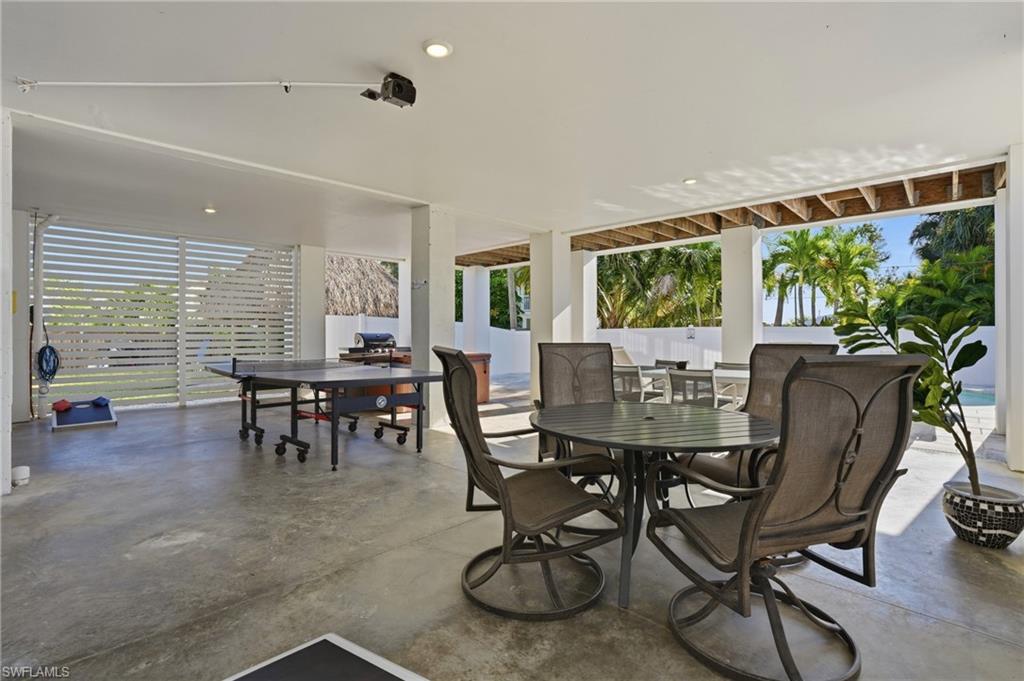 BEACH ESTATES - Residential