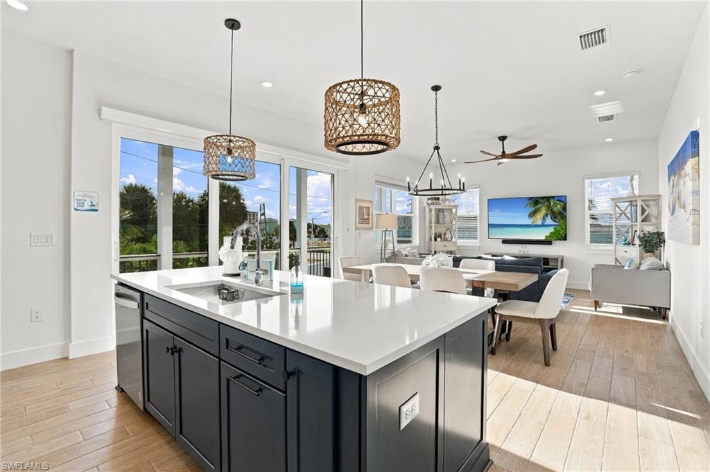 BEACH ESTATES - Residential