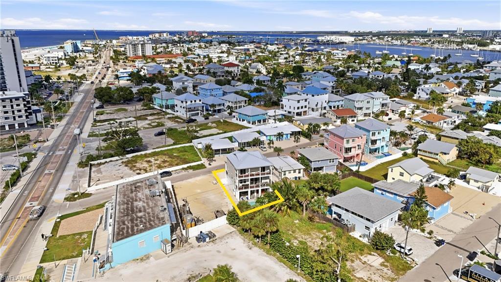 BEACH ESTATES - Residential