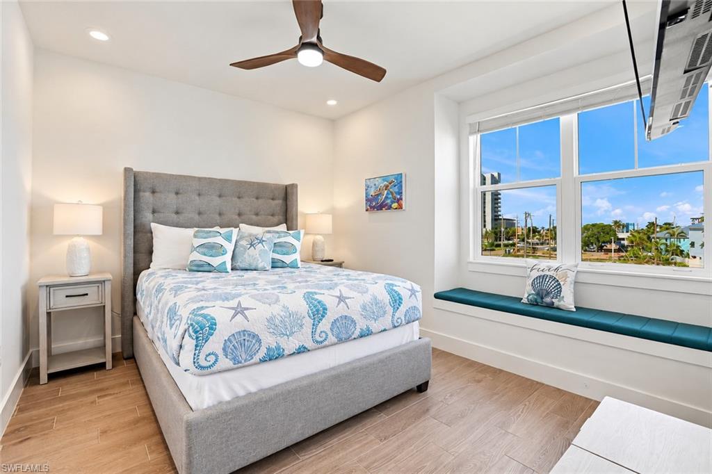 BEACH ESTATES - Residential