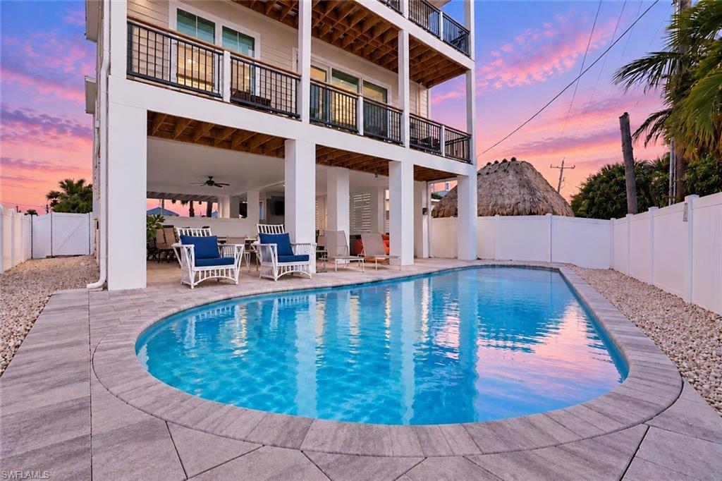 BEACH ESTATES - Residential