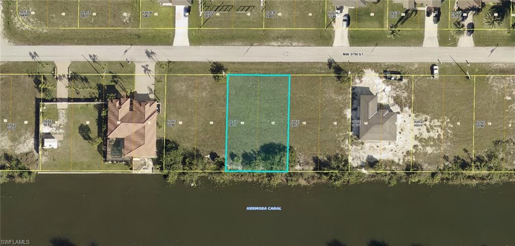 CAPE CORAL - Land