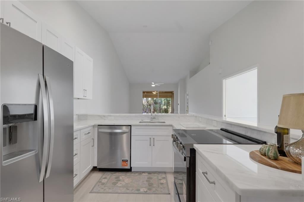 STONEYBROOK - Residential