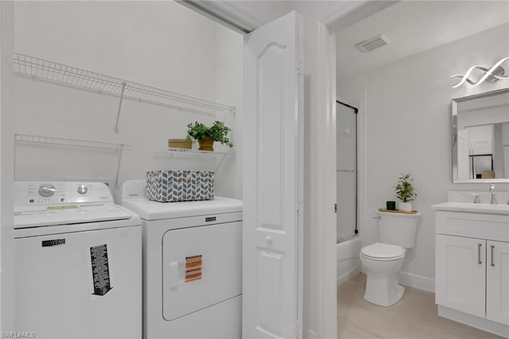 STONEYBROOK - Residential