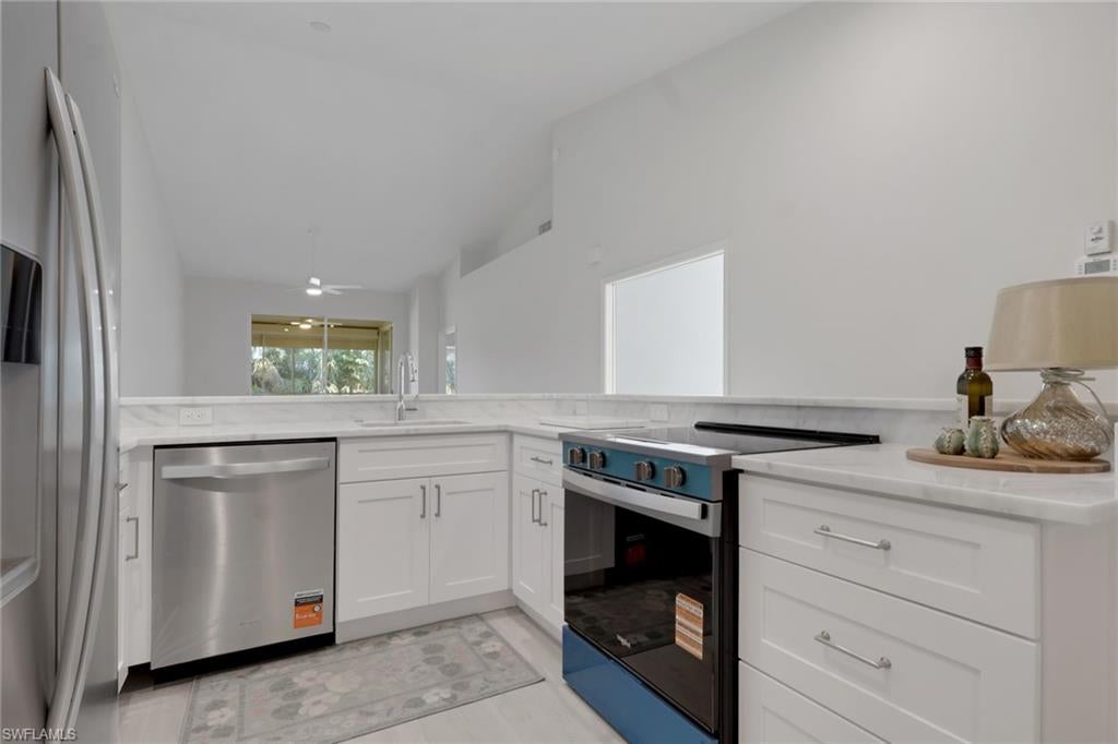 STONEYBROOK - Residential