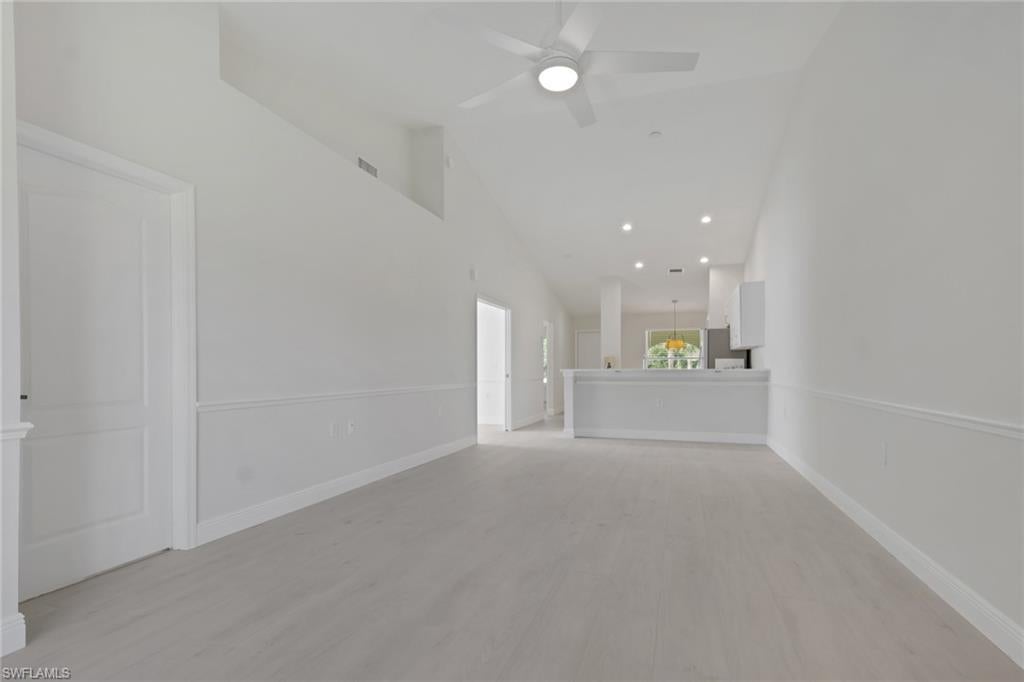 STONEYBROOK - Residential