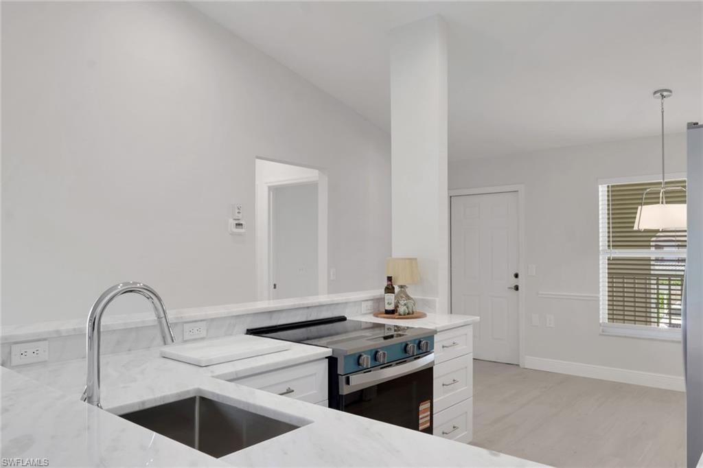 STONEYBROOK - Residential