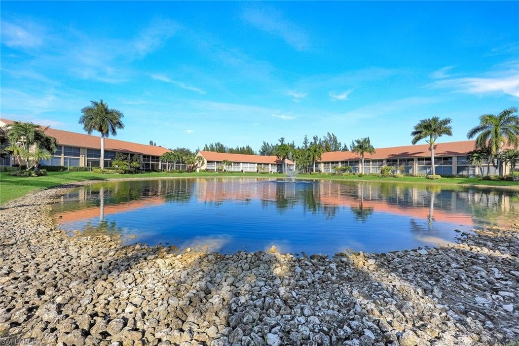 AMELIA LAKE - Residential