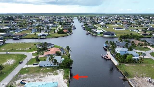 CAPE CORAL - Land