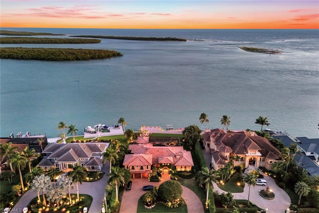 MARCO BEACH - Residential