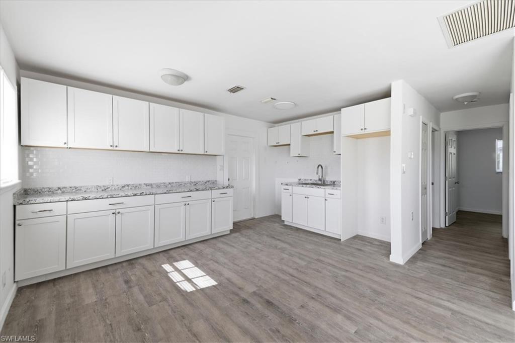 ISLAND PARK - Residential
