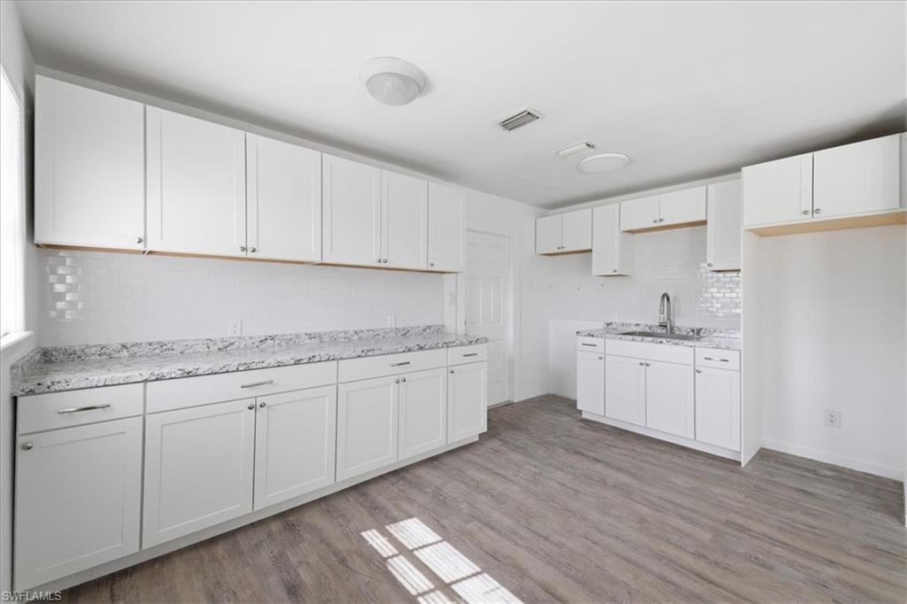 ISLAND PARK - Residential