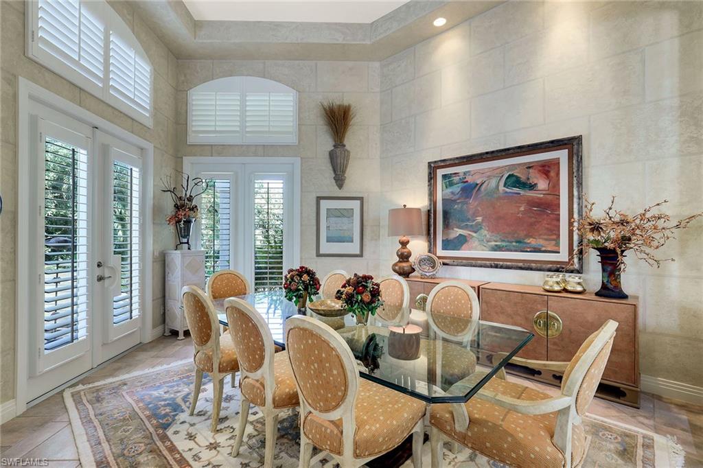 RIVERWALK - Residential