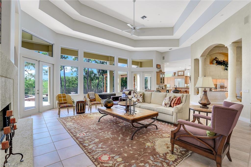 RIVERWALK - Residential