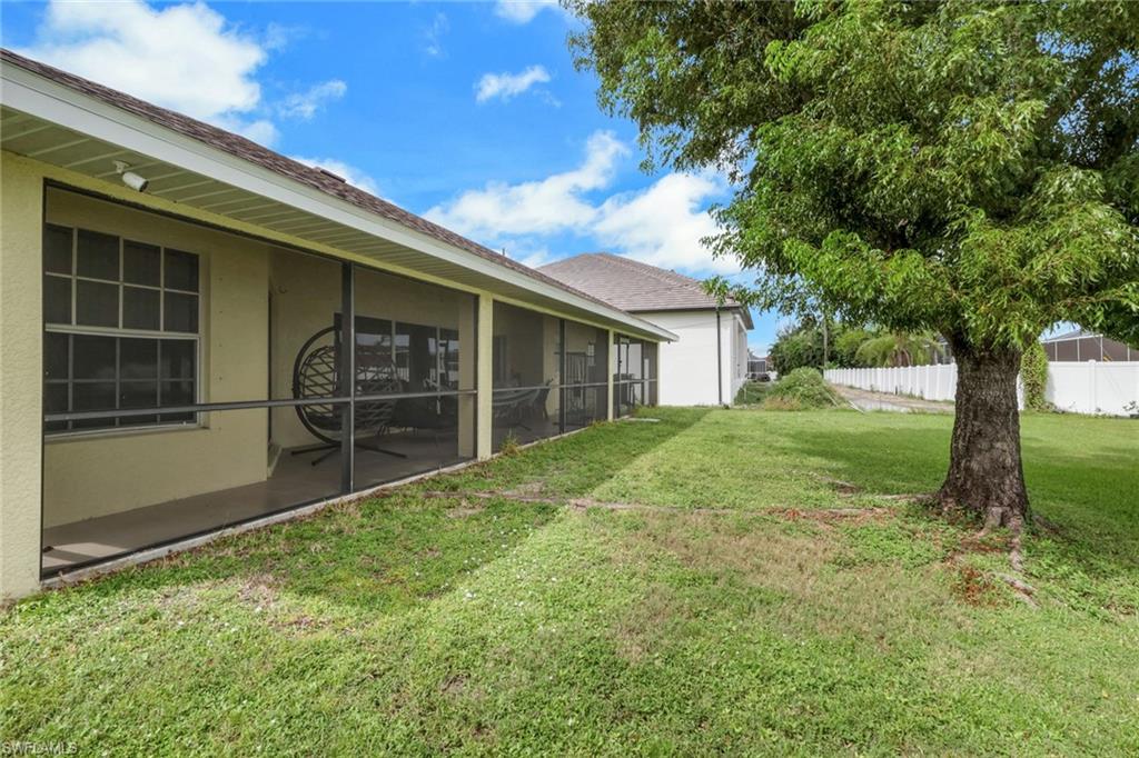 CAPE CORAL - Residential