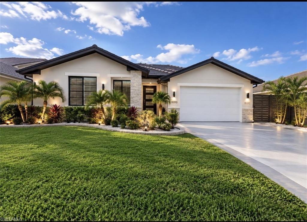 NORTH FORT MYERS - Land